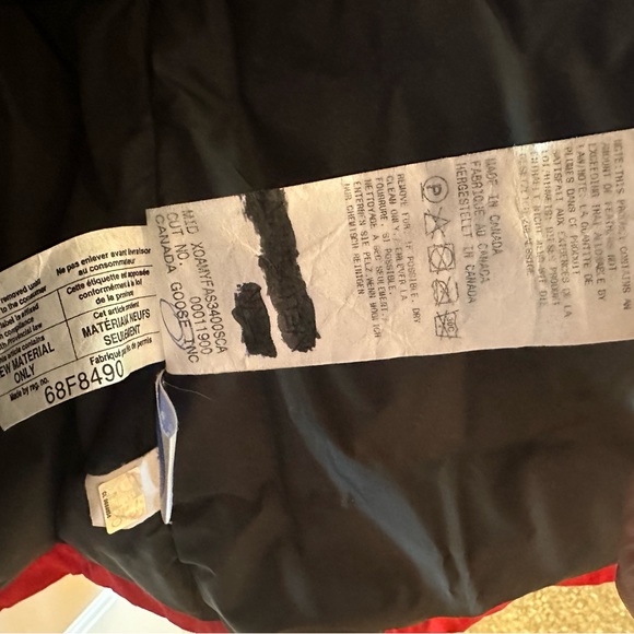 Canada Goose - Red Montebello Parka Winter Coat - Size Small - Picture 14 of 16